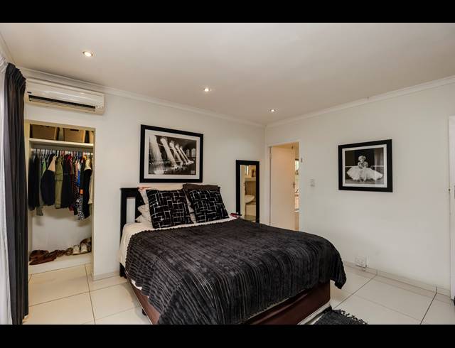 4 BEDROOM HOUSE FOR SALE IN SUNNINGDALE